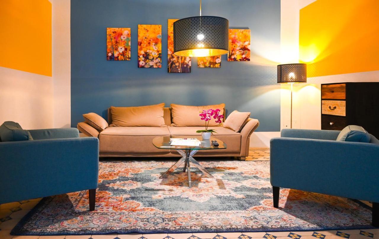 Backpacker Apartment City Center Вена Экстерьер фото