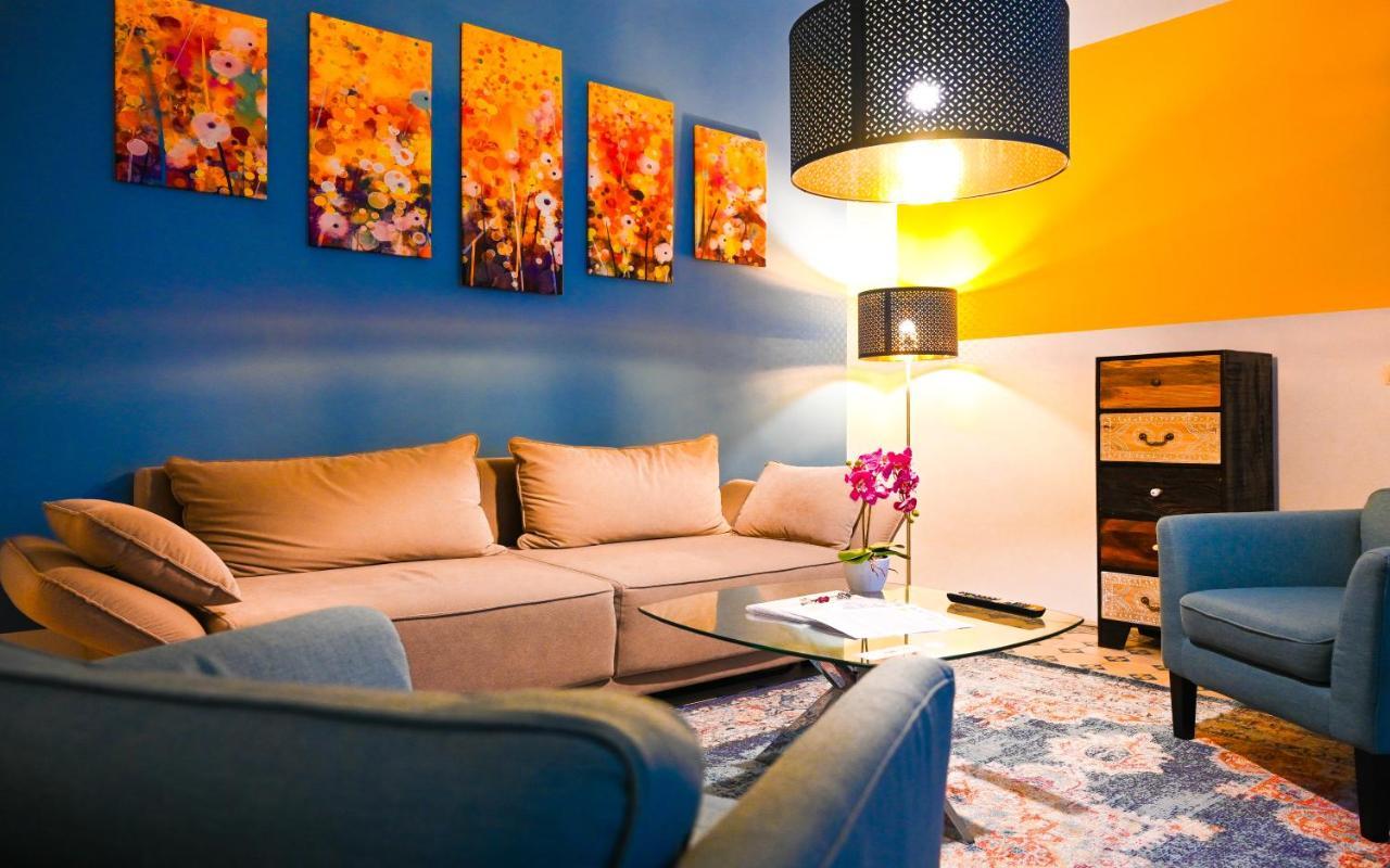 Backpacker Apartment City Center Вена Экстерьер фото