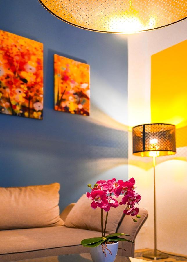 Backpacker Apartment City Center Вена Экстерьер фото